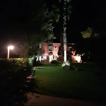 Panzió La Chora Di 4*